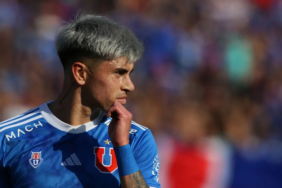 Maxi Guerrero durante el Superclásico (Photosport)