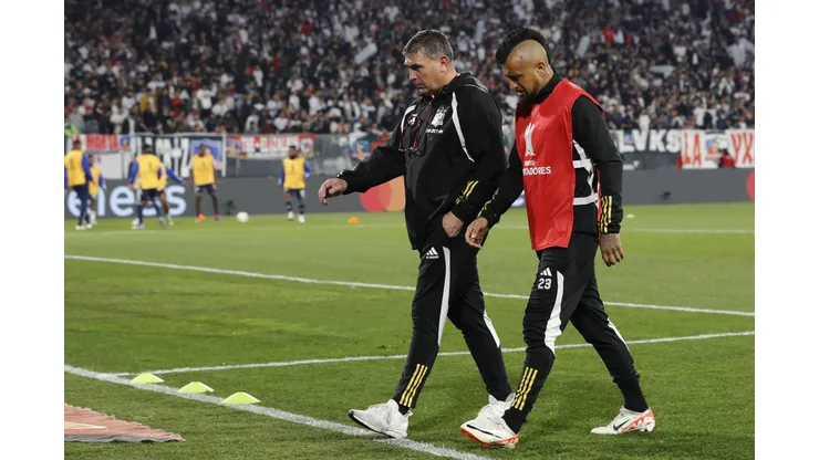 Arturo Vidal no jugó en Colo Colo ante Junior de Barranquilla. (Foto: Photosport)