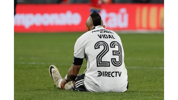 Arturo Vidal es baja de última hora en Colo Colo. (Foto: Felipe Zanca /Photosport)