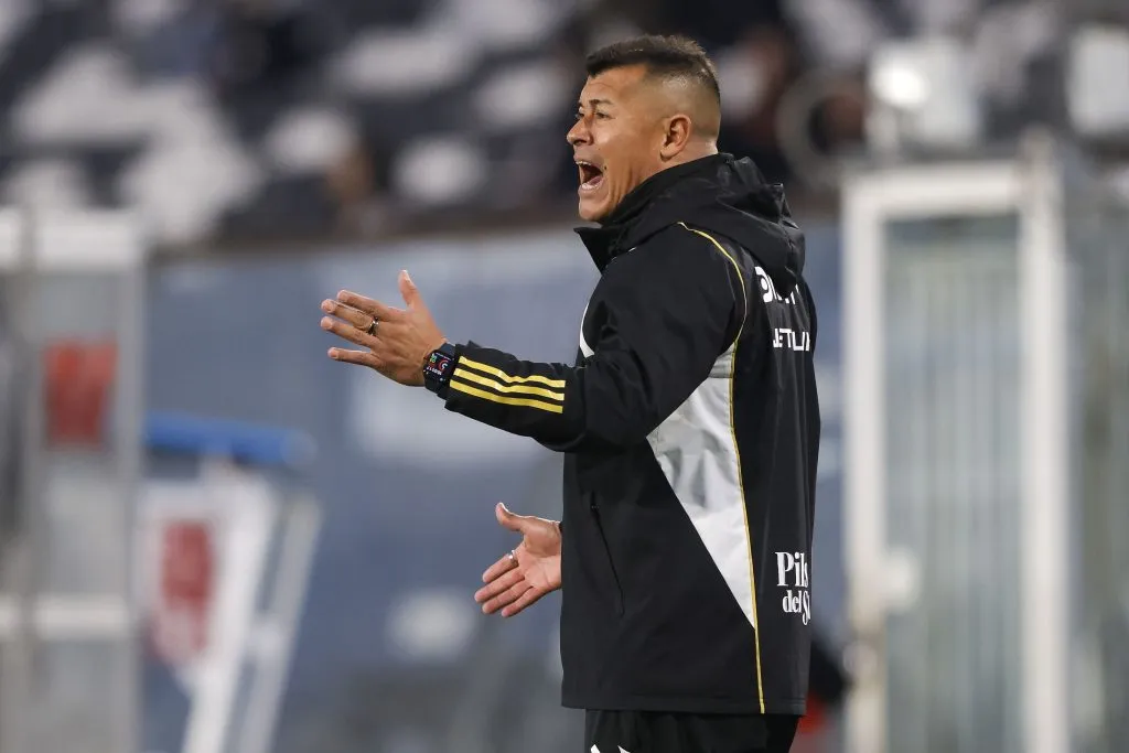Jorge Almirón tiene lista la formación de Colo Colo para enfrentar a Junior
(Foto: Felipe Zanca /Photosport)