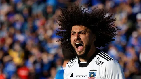 Maxi Falcón sacó aplausos incluso entre hinchas azules.