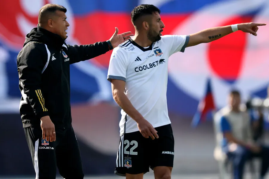Colo Colo quiere los tres puntos ante Junior. | Foto: Photosport