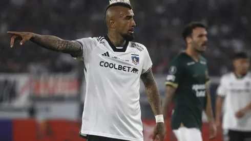 Colo Colo de Arturo Vidal recibe a Junior de Carlos Bacca. (Foto: Photosport)