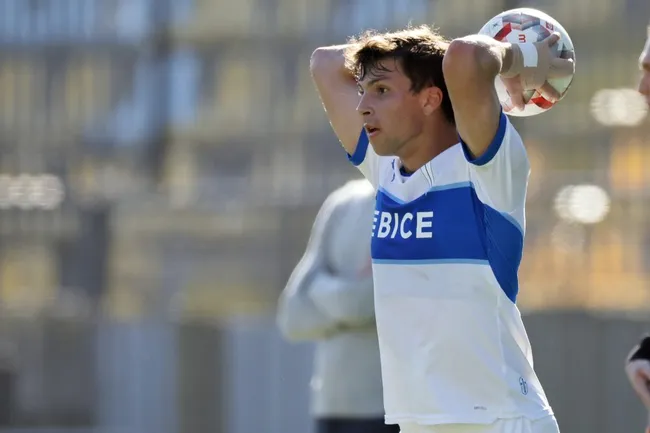 Tapia ha sido uno de los puntos altos en esta temporada en la UC | FOTO: Andres Pina/Photosport