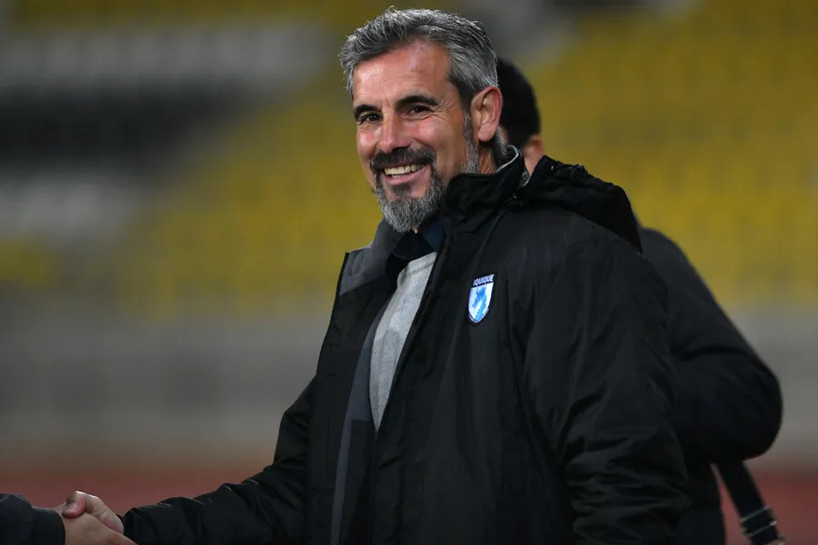 Coca Mendoza propone a Ramírez como nuevo DT albo. | Foto: Photosport