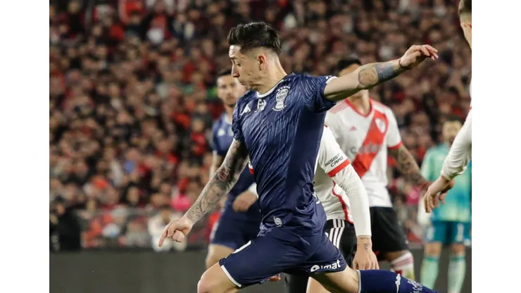 Rodrigo Echeverría anotó su primer gol por Huracán en esta temporada. (Foto: @CAHuracan)