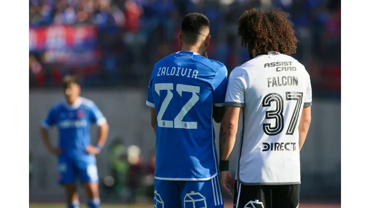 Matías Zaldivia volvió a enfrentar a Colo Colo con la camiseta de la U. (Foto: Jonnathan Oyarzún/Photosport)