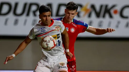 Cobreloa y La Calera se volverá a ver las caras por el Torneo Nacional.