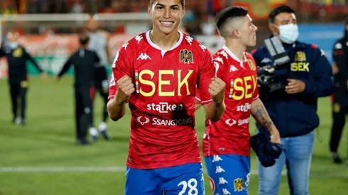 Jonathan Villagra ya fue oficializado en Colo Colo. (Foto: Instagram)