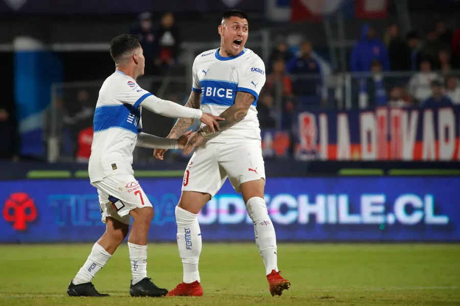 Castillo no juega desde el clásico con la U. | Foto: Photosport