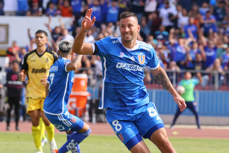 Pons sería titular en la U | Foto: Photosport