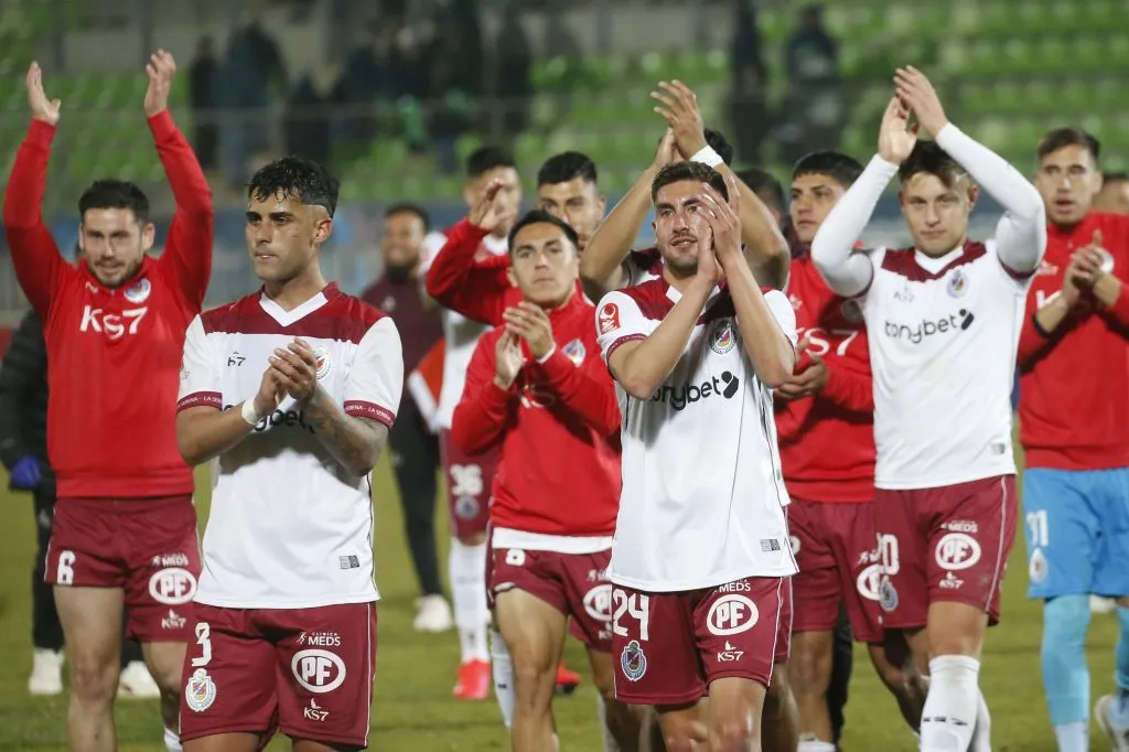 Deportes La Serena quiere seguir su campaña triunfal en la Primera B