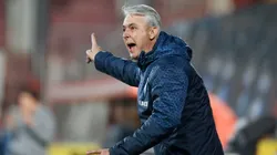 El entrenador de la Universidad Católica hizo una fuerte acusación al fútbol chileno