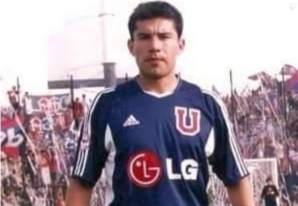 Christian Thompson brilló en un Superclásico para Universidad de Chile. Es primo de Jordhy.