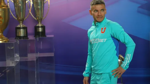 Charles Aránguiz regresa a Universidad de Chile. (Foto: Photosport)