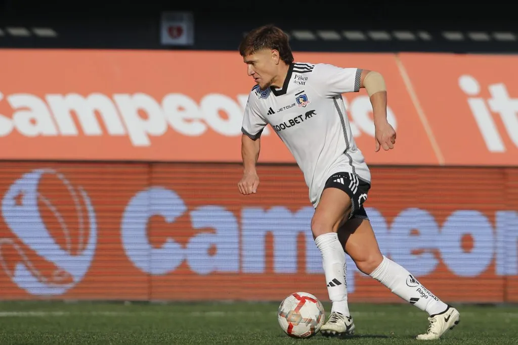 Leonardo Gil no ha tenido su mejor temporada desde su arribo a Colo Colo | FOTO: Dragomir Yankovic/Photosport