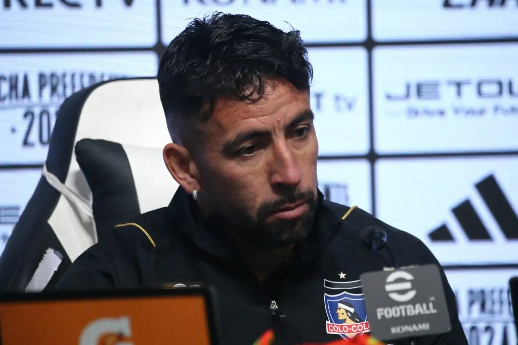 Manuel de Tezanos considera que Colo Colo tiene la ventaja de la incógnita con respecto a Mauricio Isla y Javier Correa, quienes aún no suman minutos en el equipo (Foto: Photosport)