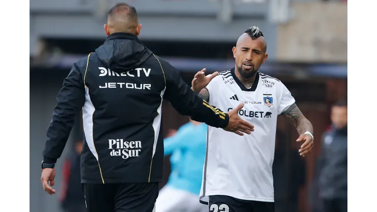 Jorge Almirón adelanta que Arturo Vidal podría estar en el Superclásico (Foto: Dragomir Yankovic/Photosport)