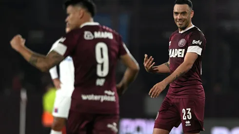 Walter Boy y Nery Domínguez brillan en Lanús.