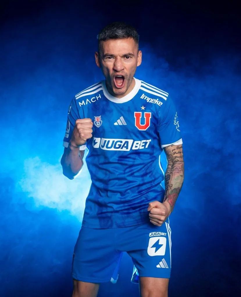 El Príncipe de vuelta en la U (Prensa UCH)