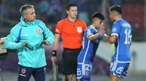 El entrenador de la Universidad de Chile recibió una tremenda noticia para el Superclásico