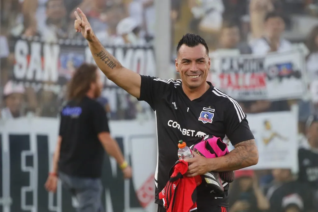 Esteban Paredes prepara su retorno al profesionalismo.