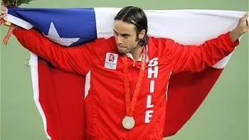 González y la plata en Beijing 2008 (Archivo)