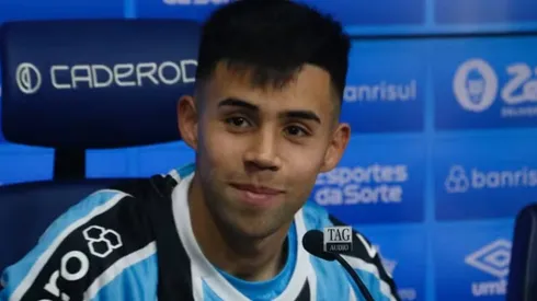 Aravena estaría cerca de debutar con Gremio.