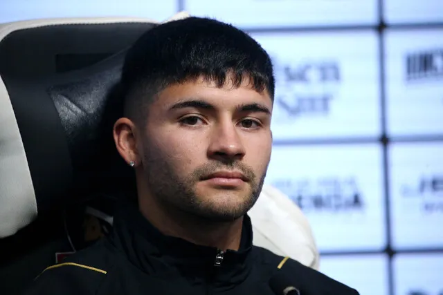 Riquelme fue presentado en Colo Colo | Foto: Photosport