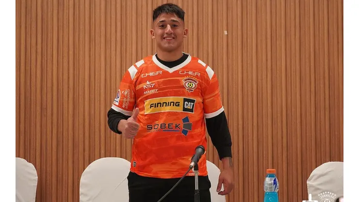 Mauro Brasil quiere clasificar a un torneo internacional con los Zorros. (Foto: Cobreloa)