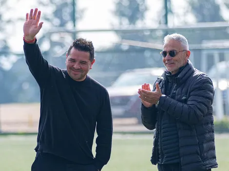 El gran gesto de Héctor Tapia y Juvenal Olmos en actividad escolar en La Reina