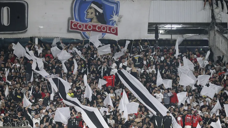 Colo Colo solicitó aforo completo para el clásico con Universidad Católica. (Foto: Pepe Alvújar/Photosport)