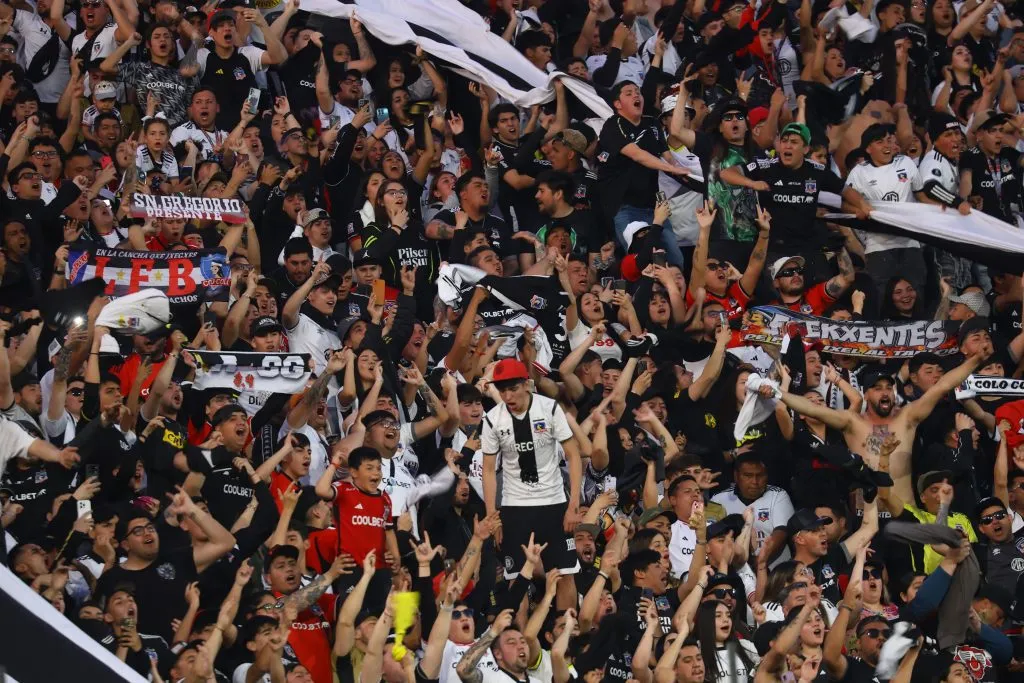 Colo Colo tendrá aforo completo para el clásico ante Universidad Católica. (Foto: Marcelo Hernández/Photosport)