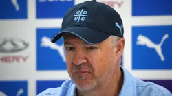 Juan Tagle defiende a capa y espada a Tiago Nunes.