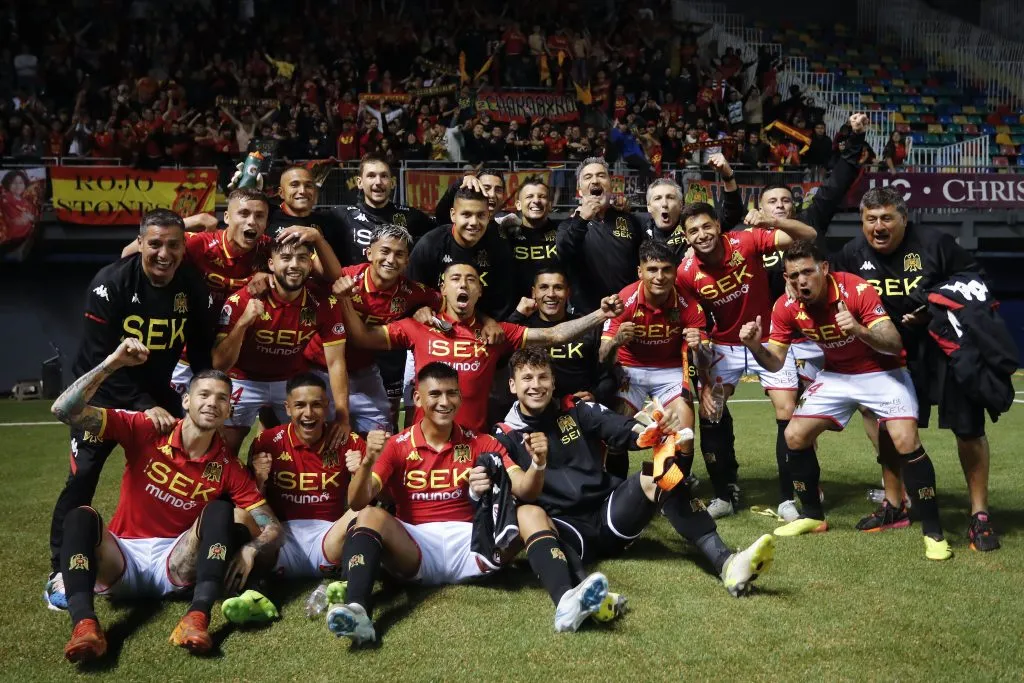 Unión Española celebró en La Florida. (Foto: Felipe Zanca/Photosport)