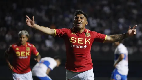 Ariel Uribe en la victoria de Unión Española sobre Universidad Católica.