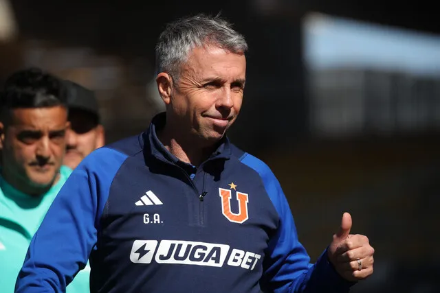 Álvarez y su gran noticia en la U | Foto: Photosport