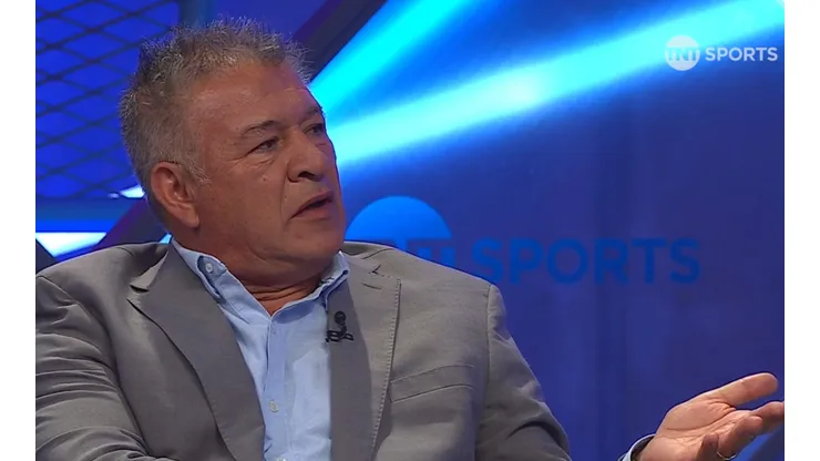 Claudio Borghi reveló que jugador fue irrespetuoso con el periodista Jorge Cubillos. (Foto: TNT Sports)
