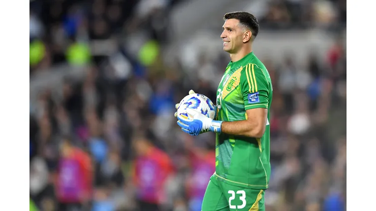 Emiliano Martínez es sancionado. (Foto: Getty)