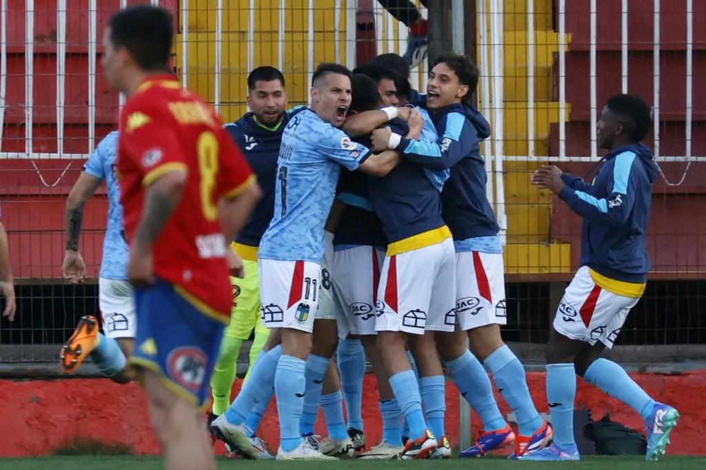 O'Higgins venció a Unión Española en el Estadio Santa Laura.
