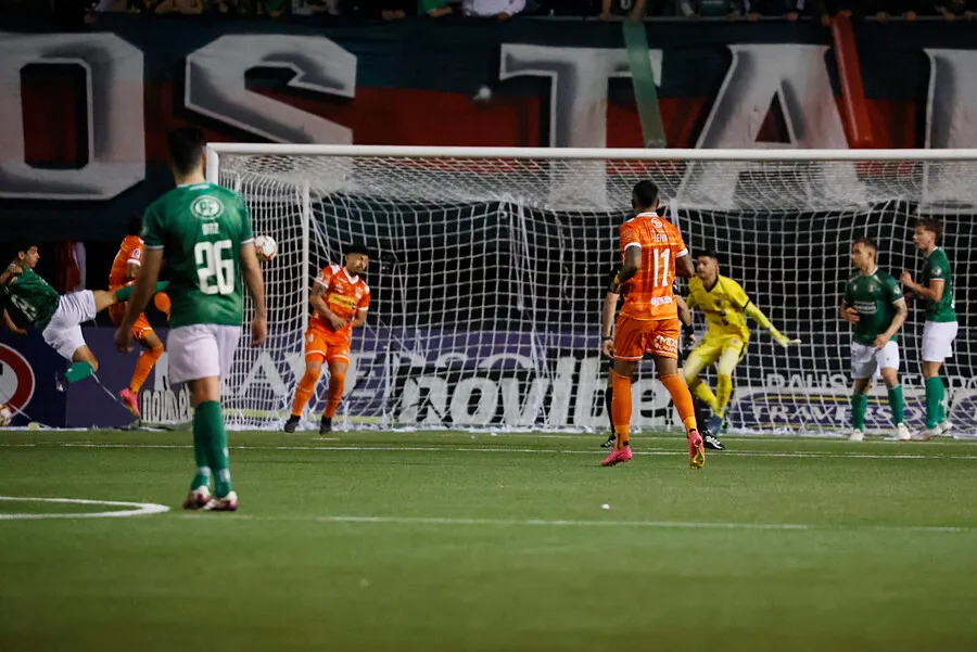 Cobreloa viene de una dolorosa caída ante Audax Italiano. | Foto: Photosport