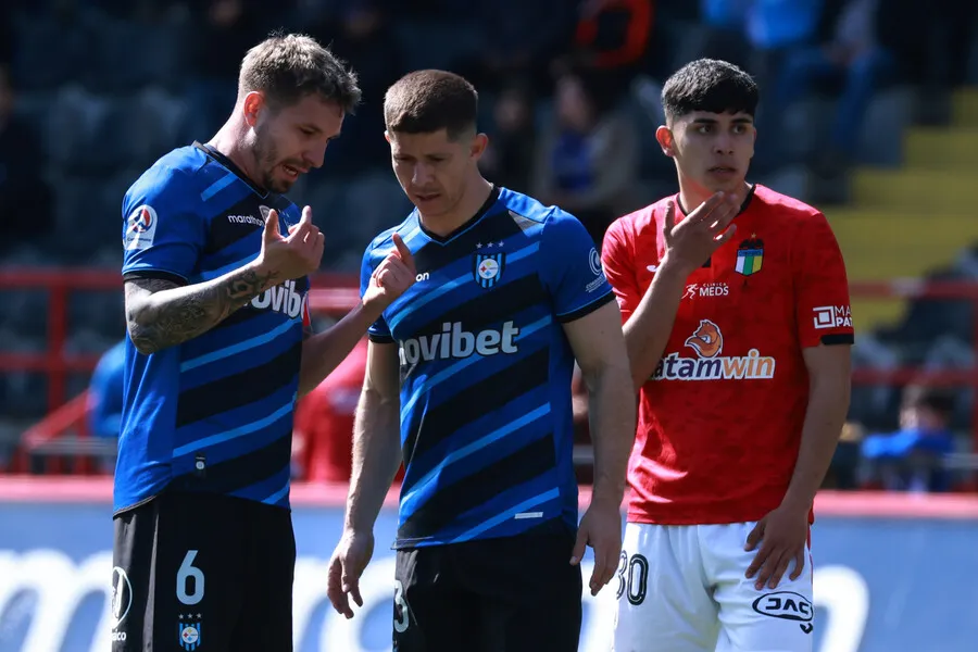 Huachipato está muy complicado con el tema del descenso (Photosport)