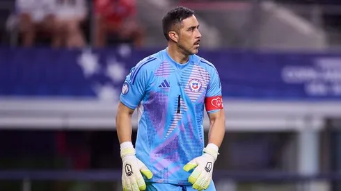 Claudio Bravo anunció su retiro hace un par de semanas.