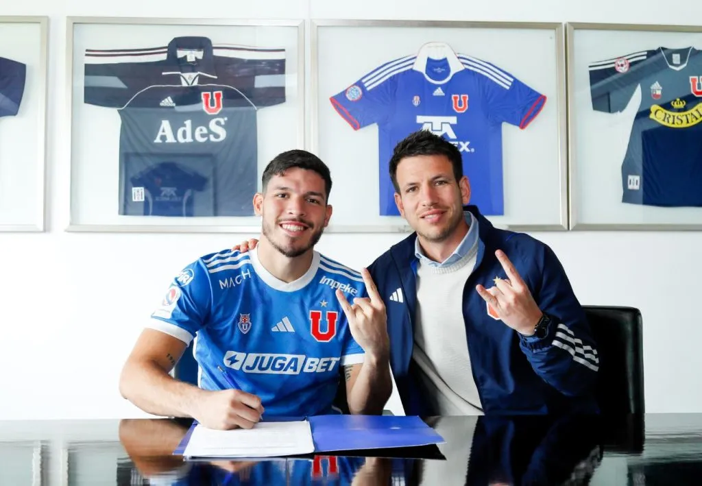 Bianneider Tamayo fue oficializado en Universidad de Chile. Fue inscrito como juvenil: tiene tan solo 19 años.