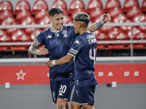 VIDEO: Revisa el gol de Echeverría para Huracán en el fútbol argentino