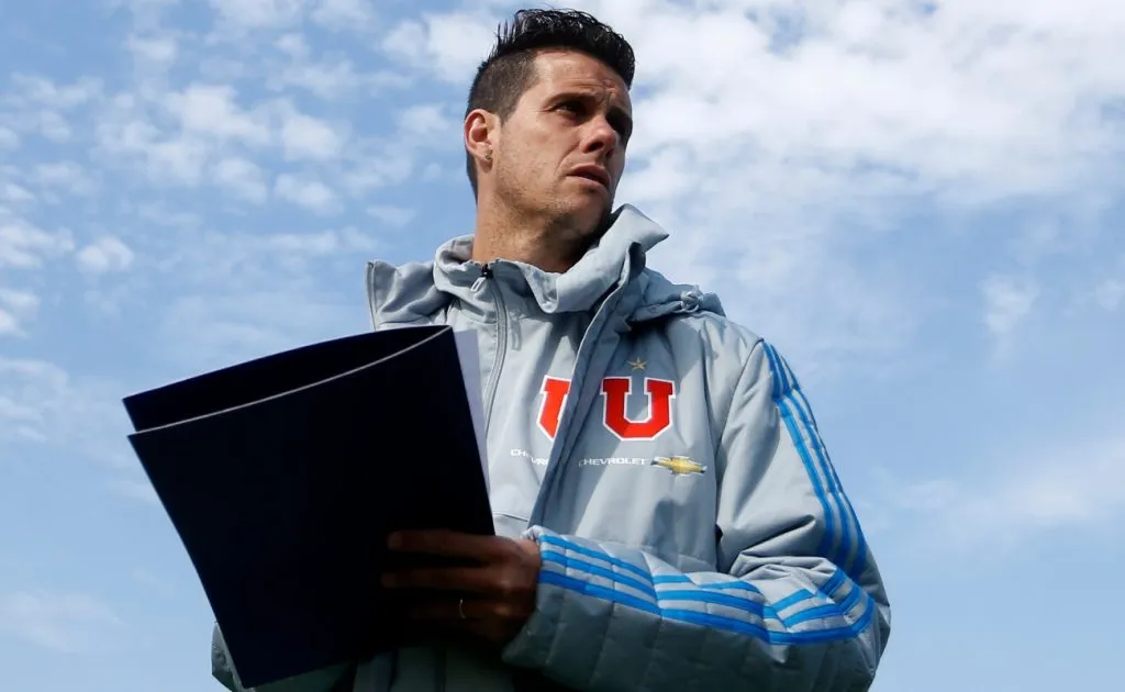 Diego Rivarola dispara contra el arbitraje del fútbol chileno (Foto: Photosport)