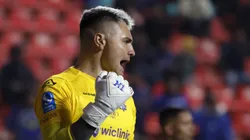 Cristóbal Campos sigue recibiendo un gran apoyo durante su recuperación (Foto: Andres Pina/Photosport)