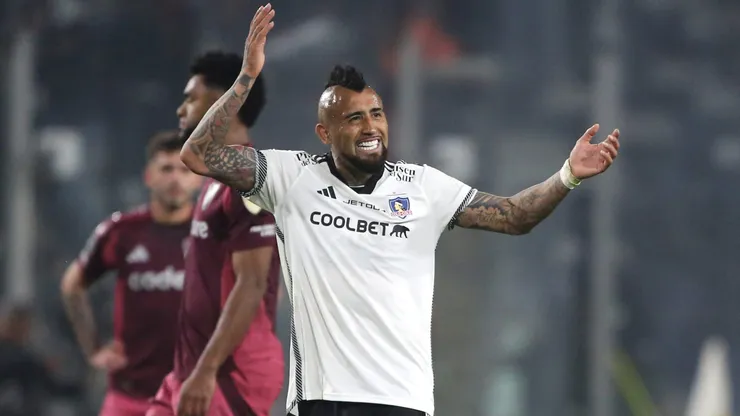 En Colo Colo hacen campaña para que Arturo Vidal vuelva a la Selección Chilena. (Foto: Jonnathan Oyarzun/Photosport)