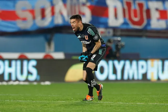 Gabriel Castellón le respondió a Maximiliano Falcón. El portero de Universidad de Chile habló claro.