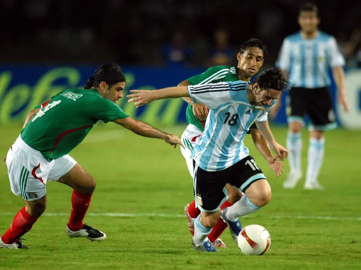 ¡Se supo todo! No expulsan a Messi a cambio de su camiseta